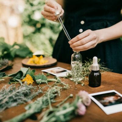 Instant,Photo,Photo,Of,Perfume,And,Essences,Creation,Workshop,,Table