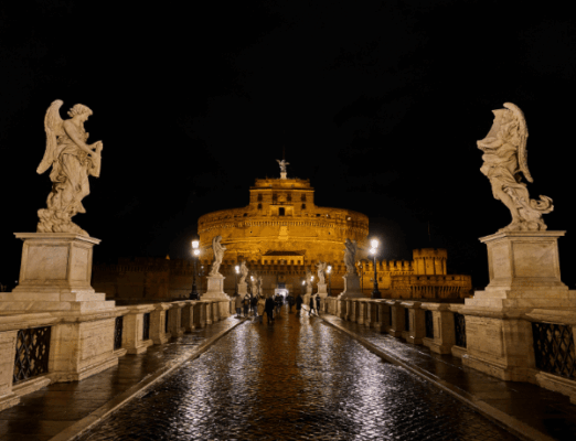 Castello night