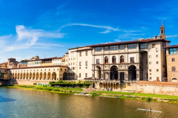 firenze uffizi lungarno