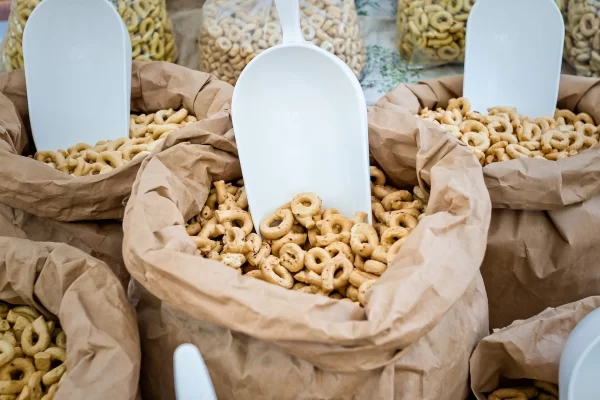 lecce puglia taralli market traditional food