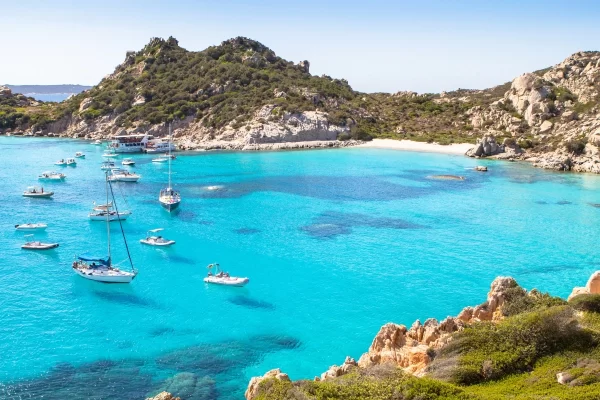 sardegna la maddalena archipelago luxury private tour turquoise water boats