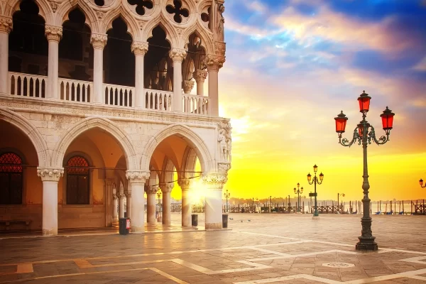 venice romantic doges palace sunrise