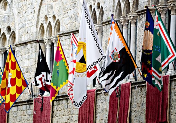 palace – flags – siena – contrade – historic – building – palio – di – siena – tuscany